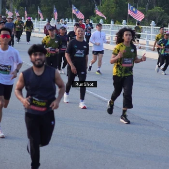 Runner Photo 7111588