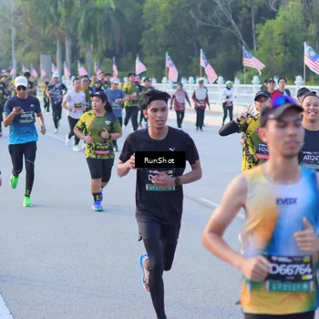 Runner Photo 7111613