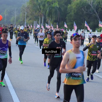 Runner Photo 7111614