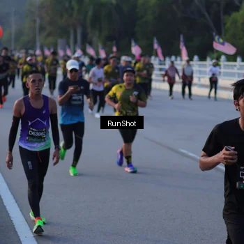 Runner Photo 7111620