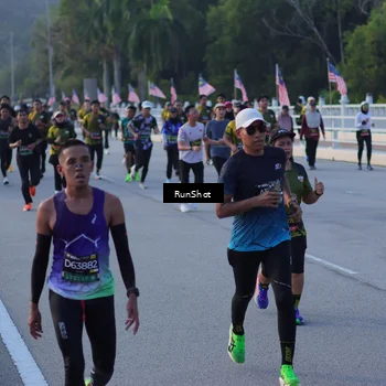 Runner Photo 7111627