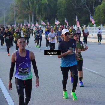 Runner Photo 7111629