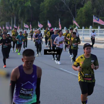 Runner Photo 7111645