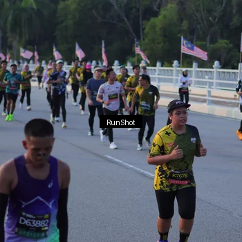 Runner Photo 7111647