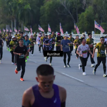 Runner Photo 7111654