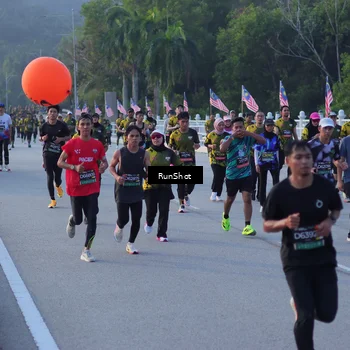 Runner Photo 7111672