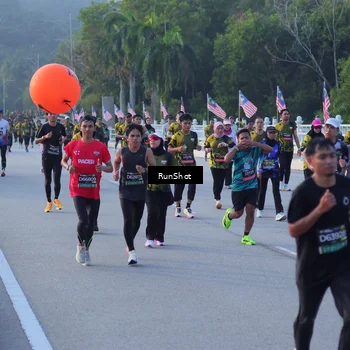 Runner Photo 7111678