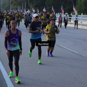 Runner Photo 7111684