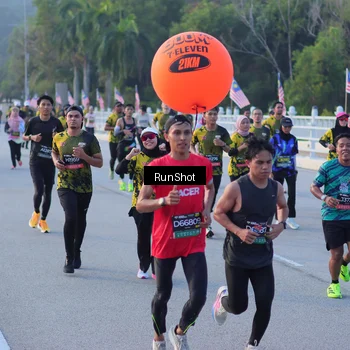 Runner Photo 7111691