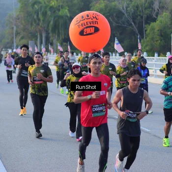 Runner Photo 7111692