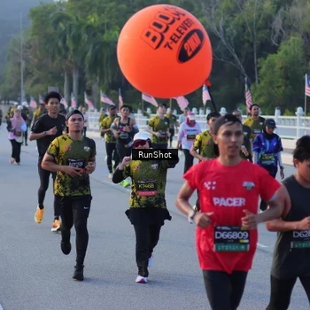 Runner Photo 7111701