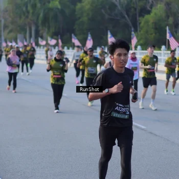 Runner Photo 7111725
