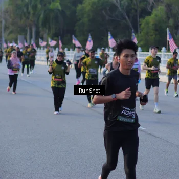 Runner Photo 7111726