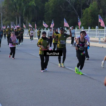 Runner Photo 7111733