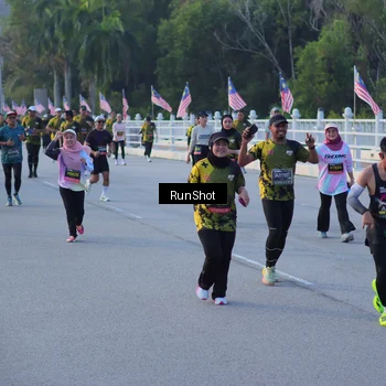 Runner Photo 7111737