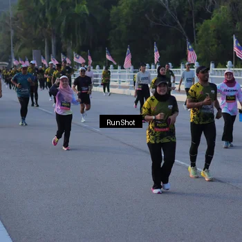 Runner Photo 7111739