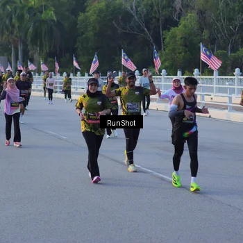 Runner Photo 7111743