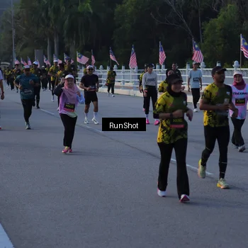Runner Photo 7111746