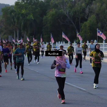 Runner Photo 7111762