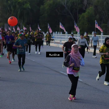 Runner Photo 7111774