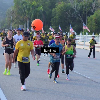Runner Photo 7111784