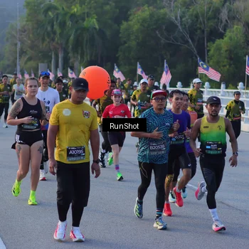 Runner Photo 7111794