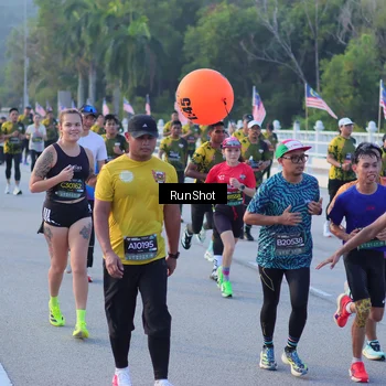 Runner Photo 7111798