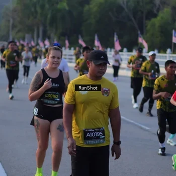 Runner Photo 7111819