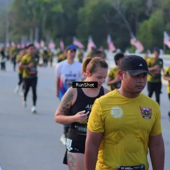 Runner Photo 7111825