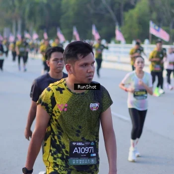 Runner Photo 7111834