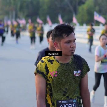 Runner Photo 7111845