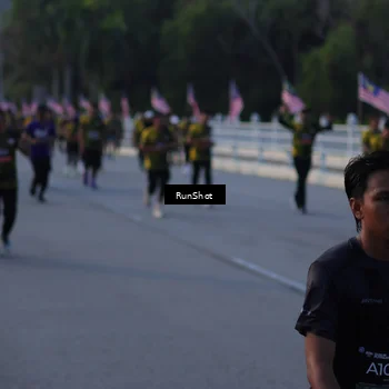 Runner Photo 7111847