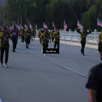 Runner Photo 7111850