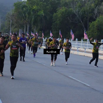Runner Photo 7111855