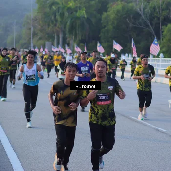 Runner Photo 7111879