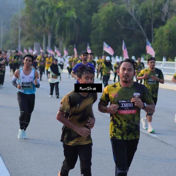 Runner Photo 7111880