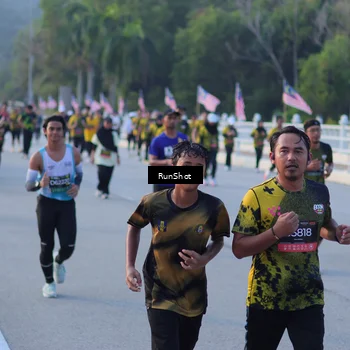 Runner Photo 7111886