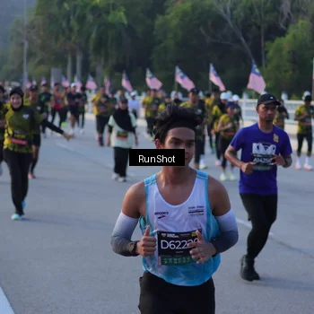 Runner Photo 7111905