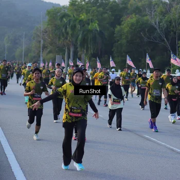 Runner Photo 7111926