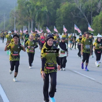 Runner Photo 7111937