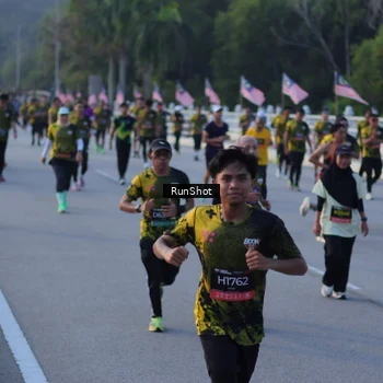 Runner Photo 7111957