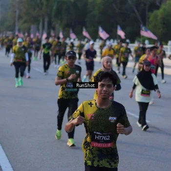 Runner Photo 7111960