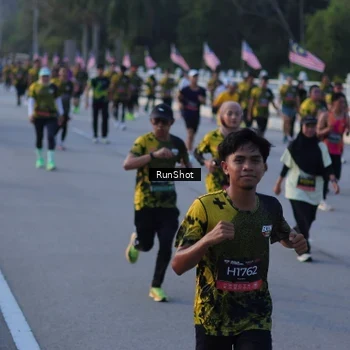 Runner Photo 7111961