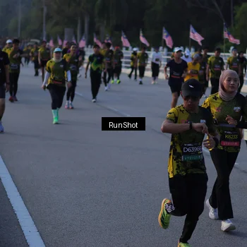 Runner Photo 7111966