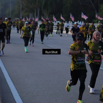 Runner Photo 7111971