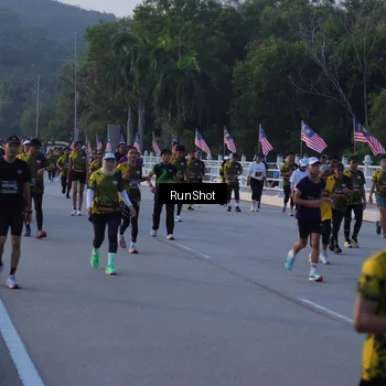 Runner Photo 7111973