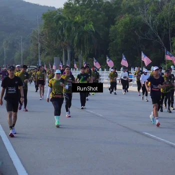 Runner Photo 7111974