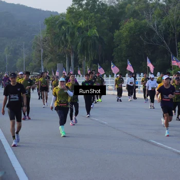 Runner Photo 7111982