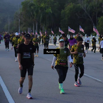 Runner Photo 7112024