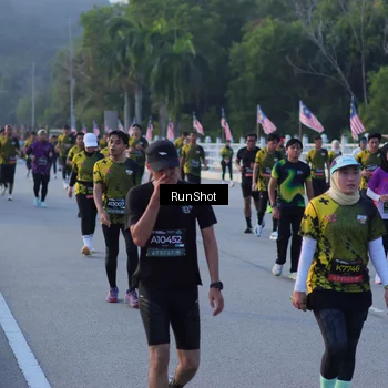 Runner Photo 7112043
